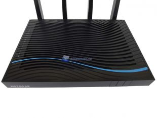 Netgear-D8500-Nighthawk-X8-10